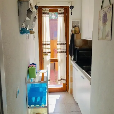 Vista Mare A Pochi Passi Dalla *