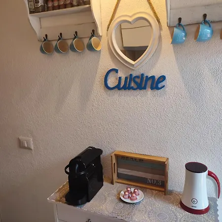 Vista Mare A Pochi Passi Dalla *